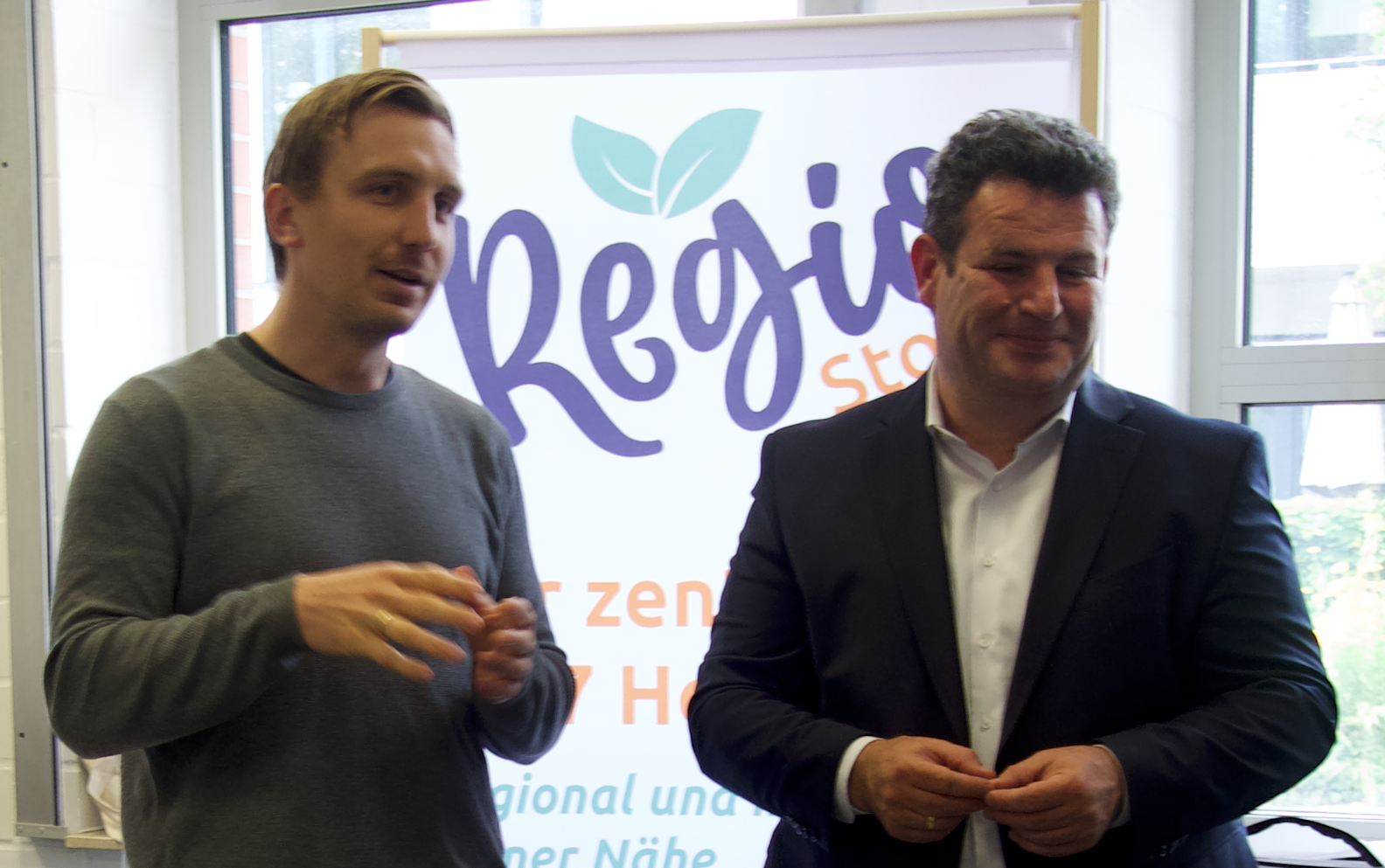 Hauke und Hubertus Heil im RegioShopper Büro